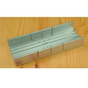 TECHNOMODEL- CAJA DE INGLETES DE ALUMINIO